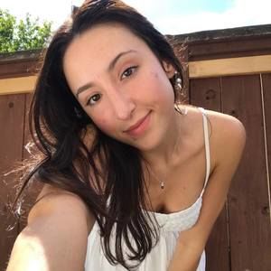 Meet your Posher, Sabrina